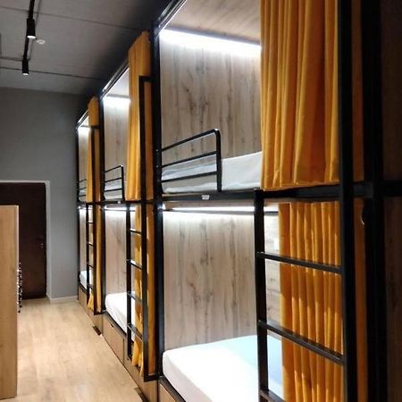 Hostel Bro Astana エクステリア 写真