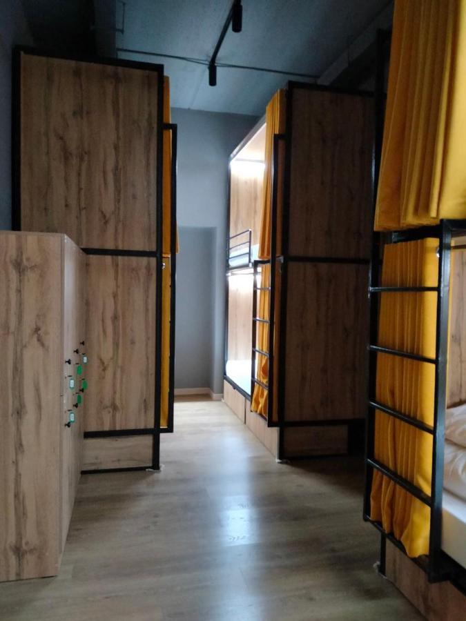 Hostel Bro Astana エクステリア 写真