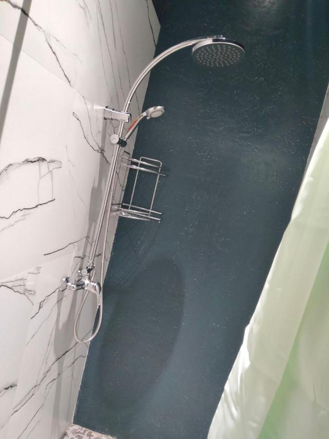 Hostel Bro Astana エクステリア 写真
