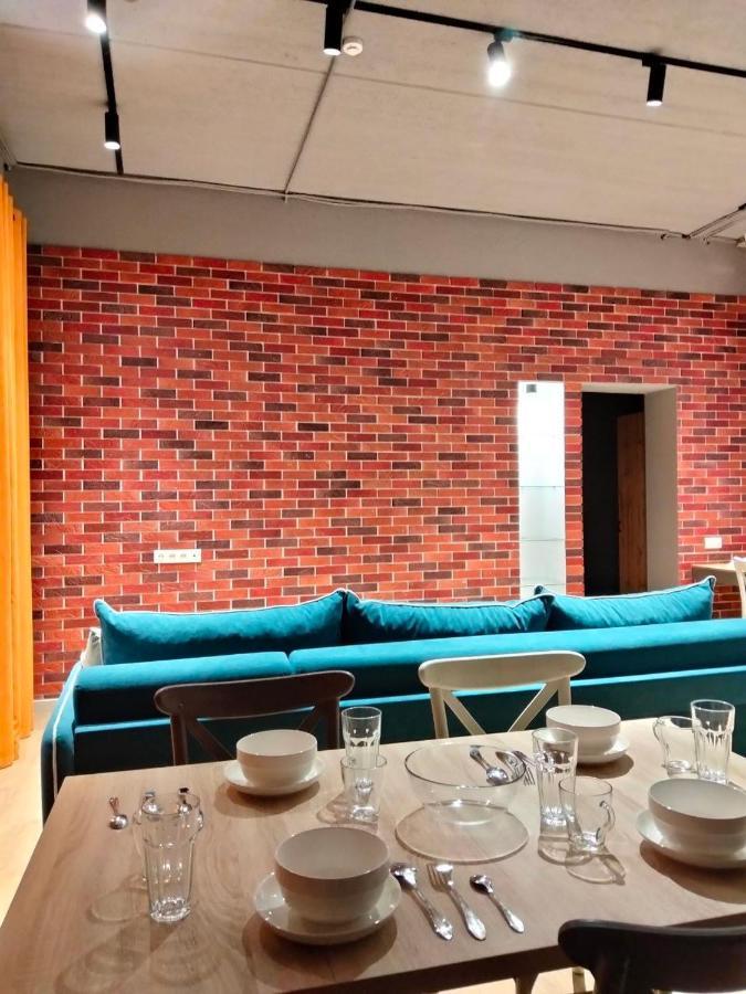 Hostel Bro Astana エクステリア 写真