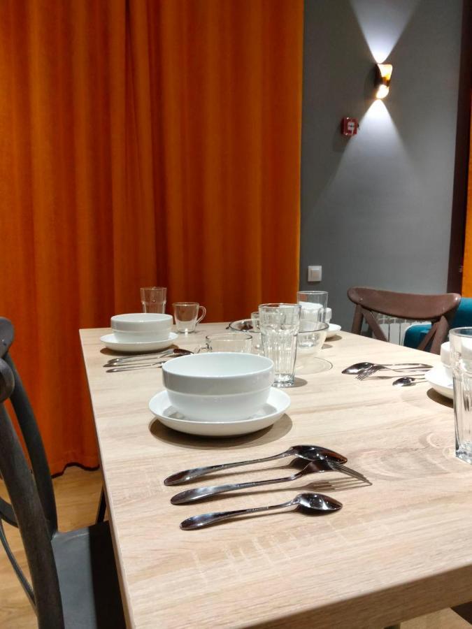 Hostel Bro Astana エクステリア 写真