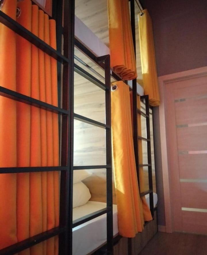 Hostel Bro Astana エクステリア 写真